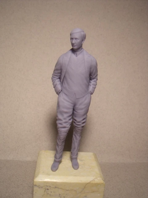 Figurine 1/18 Jane VROOM Résine - Non Peinte - Pour Diorama Autoart Solido