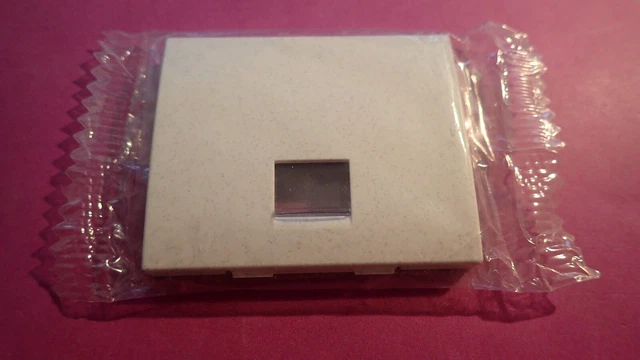 Legrand 85770 - Doigt de Prise RJ45 Prise Internet Sagane SILEX