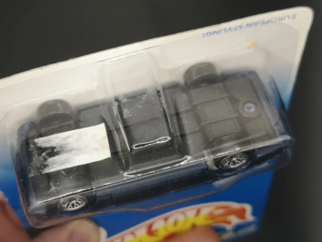674493_3