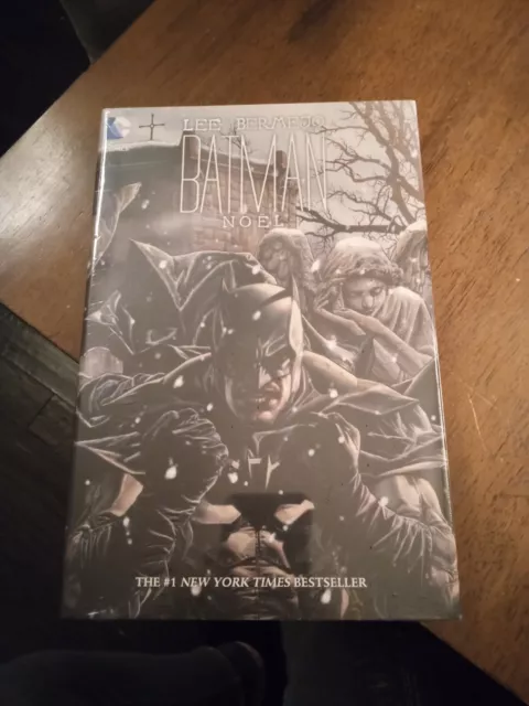 Batman Noel (Graphic Novel) *NEW*