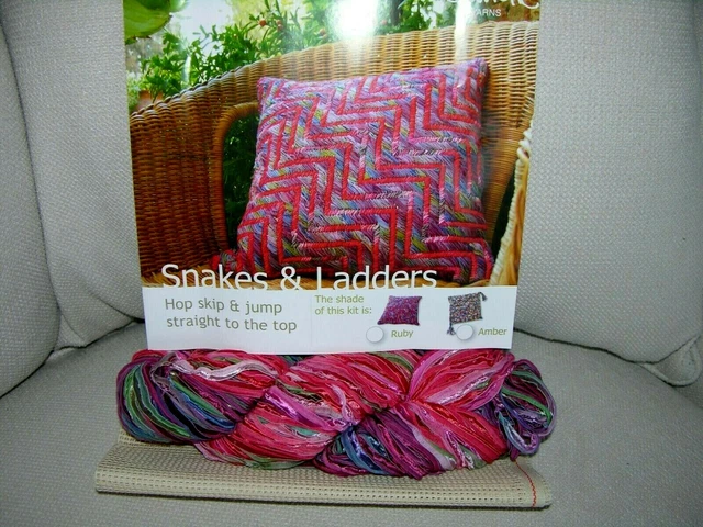 Very Rare COLINETTE Cushion Kit "Ruby", Hand Dyed Yarn from the U.K. Giotto yarn
