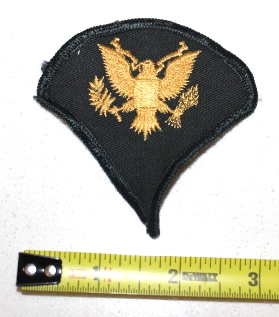 VINTAGE US ARMY Specialist E4 Rank Gold Eagle Original WWII Embroidered