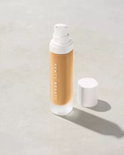 Fondotinta Fenty Beauty Rihanna Pro Filt'r morbido opaco tonalità 32 ml # 220