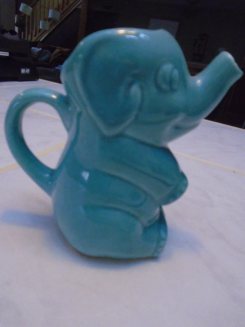 Elephant Creamer Artistic Potteries California 70A Green Pitcher - Vintage USA