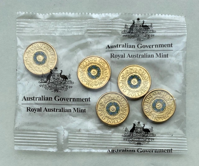 2017 AUSTRALIA 2 Dollar Remembrance Day Rosemary 5 Coin RAM Satchet UNC 2017-australia-2-dollar-remembrance-day-rosemary-5-coin-ram-satchet-unc