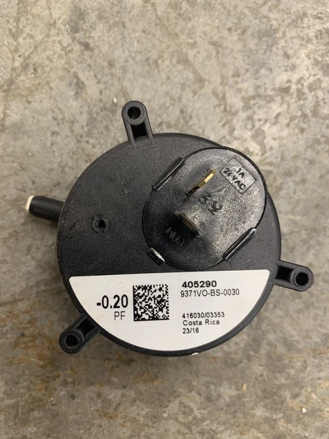 York Luxaire Coleman Mpl 9371Vo-Bs-0030 405290 Furnace Exhaust  Pressure Switch