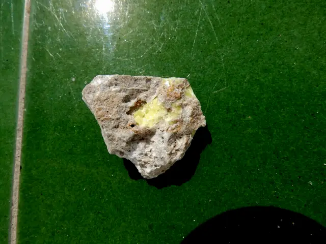 Minerales " Bonito Mineral De Azufre De Lorca (Murcia)  -  9C12 "