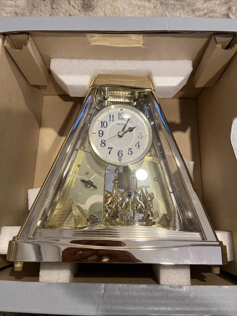 SEIKO MUSICAL MELODIES Motion Clock Pyramid Planets Carousel Horse NEW