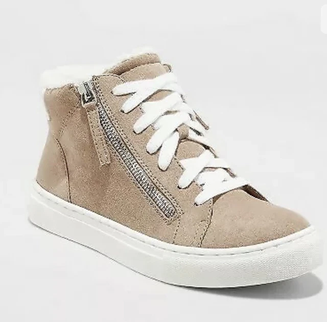 Universal thread sales high top sneakers