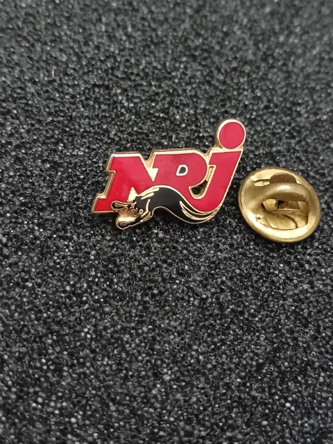 Pin's émaillé Radio Nantes 100 FM - Zamac Signé - Collection Média Vintage