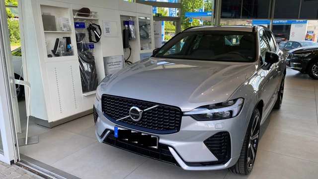 Volvo XC60 Recharge T6 AWD - Garantie bis 05/25