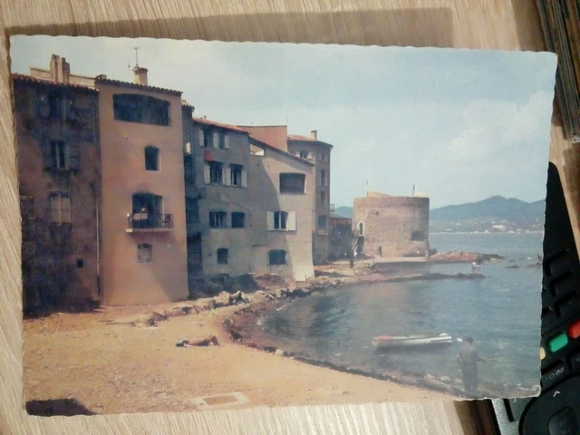 Cpsm Cpm  Carte Postale Var Saint Tropez La Pouncho Et La Vieille Tour