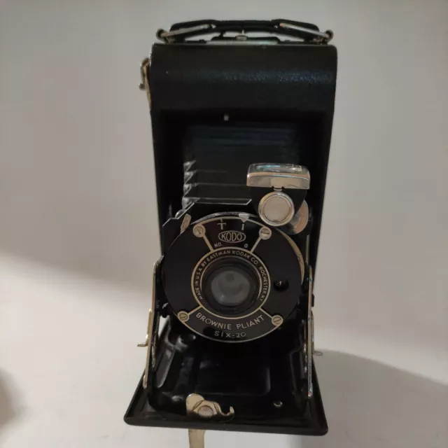 #S0392 - Antico brownie pieghevole Kodak kodo sei 20