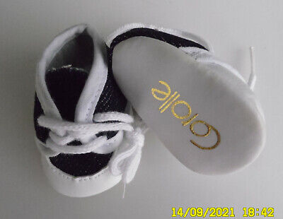 COROLLE .1 PAIRE DE CHAUSSURE POUPEE 36CM TISSU BLANC 5,5CM/3CM NEUVE 4 DISPO 