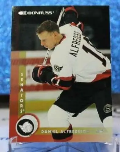 Daniel Alfredsson # 17 Donruss 1996-97 Ottawa Senators Nhl Hockey Trading Card