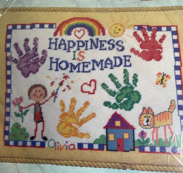 Bucilla Needlepoint HAPPINESS IS HOMEMADE Wool Petit Point #4831 2091 New