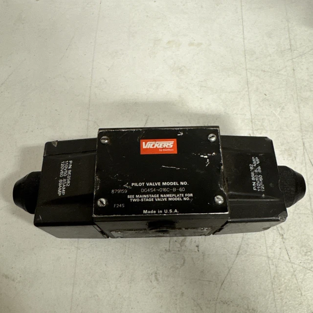 Vickers DG4S4-016C-B-60 Pilot Directional Control Valve