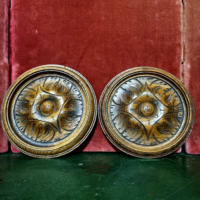 2 Rosette wood carving round panel 7.8 in - Antique French architectural salvage