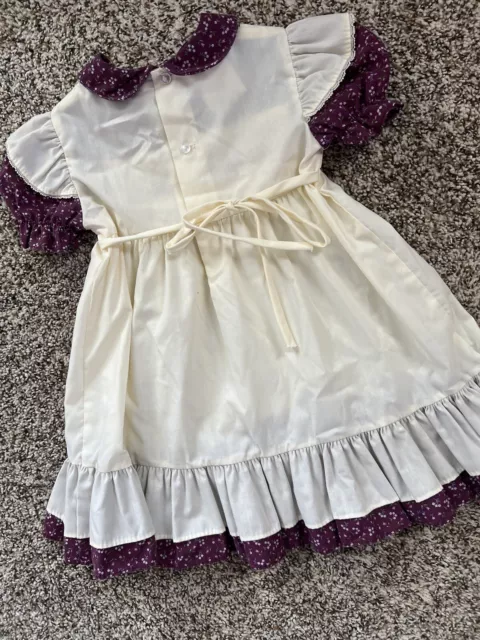 VINTAGE POLLY FLINDERS Hand Smocked Dress Sz 4 Off White Pinafore ...
