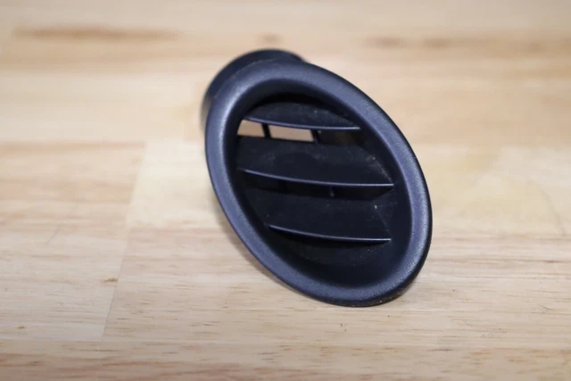 OEM 2002-2007 Subaru Impreza WRX / STI Dash Air Vent Passenger RH