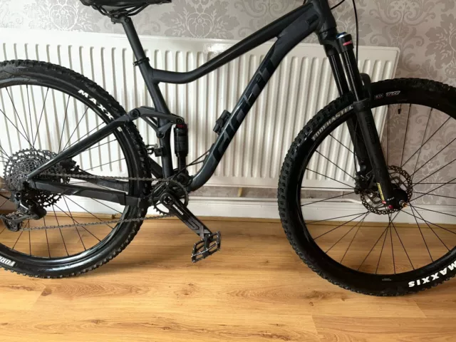 Giant 2020 hot sale full suspension