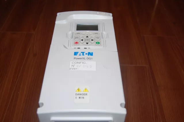 Eaton Power XL DG1 AC Drive DG1-349D0FB-C21C 7.5HP 3Ph w/ Keypad