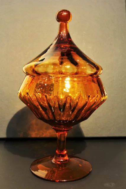 Grande bonbonnière en cristal de Bohême orange