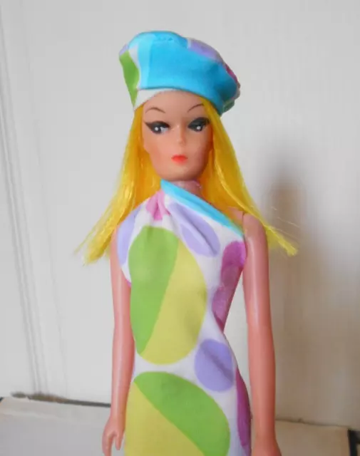 BARBIE doll COLOR MAGIC CLONE VINTAGE BRIGHT YELLOW OOAK RARE MOD LEMON BLONDE