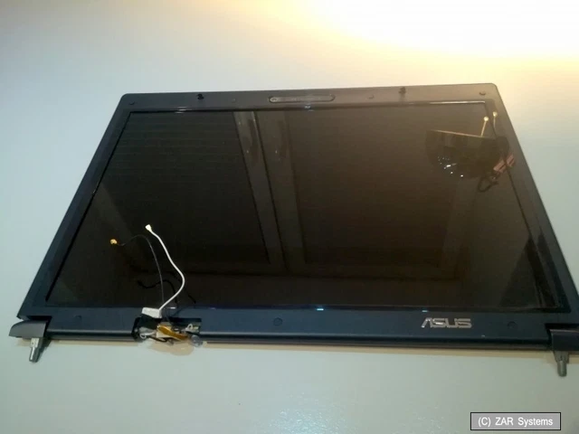 Original Ersatzteil für Asus X50R: LCD Display mit Deckel, Kabel und Scharniere