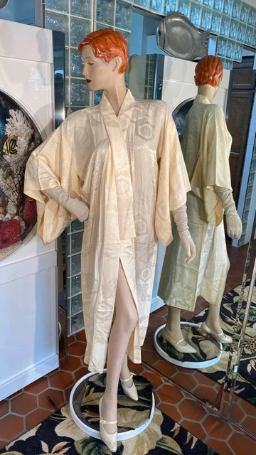 VTG Ivory SILK Kimono Robe Embossed Japanese Crane Egret Birds Print Excellent