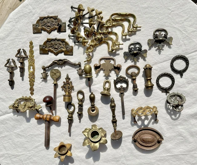 VTG/Antique Mixed Lot Furniture Hardware Pendant Pulls Finials Bobeches, Etc.