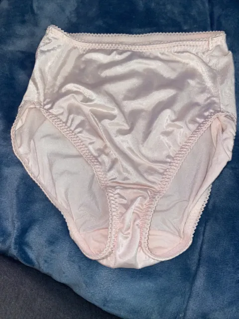 VINTAGE VASSARETTE PINK Satin Nylon Stretch GRANNY WET Womens Panties Briefs  M $22.00 - PicClick