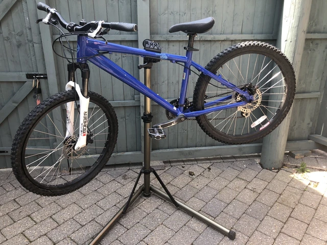 KONA SHRED 2010 Dirt Mountain Bike PicClick UK