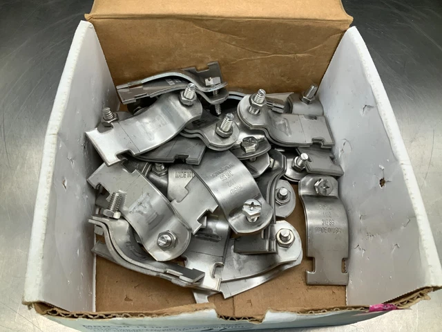 (21) Unistrut P1115SS Stainless Steel 316 Two-Piece Conduit Clamp 1-1/2"