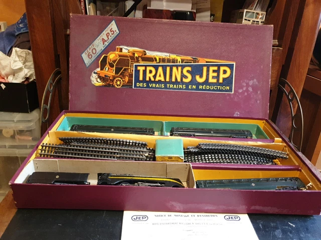 Märklin H0 - 2847 - Coffret - Em 3/3 avec 3 wagons