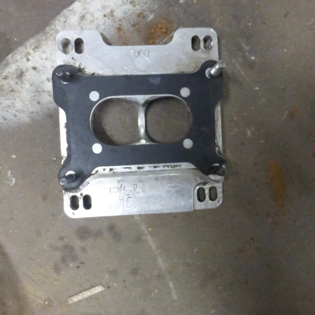 Holley 2-Barrel Carburetor Spacer, Flo design 7000 4412 BOXG