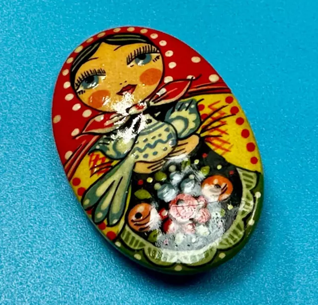 Hand Painted Matryoshka Lady Girl Nesting Doll Brooch Pin Marked Russia EH 1996