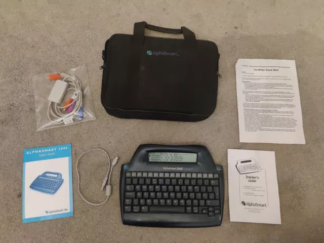 Alphasmart 3000 Word Processor Type Writer With Case, Cable And Instructions