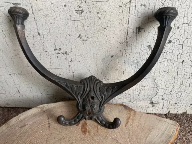 CAST IRON HALL Tree Hook Antique Ornate Double-Arm Wall Hook Bull Horn ...