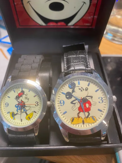Orologio Topolino e Minnie Disney His And Hers Confezione da 2 Scatola Set Nero Nuovo con scatola
