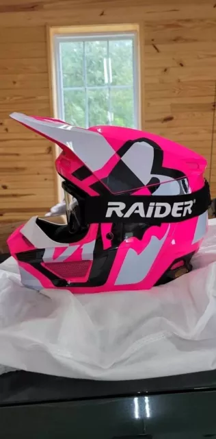 Fox Racing Youth V1 LUX Helmet Pink