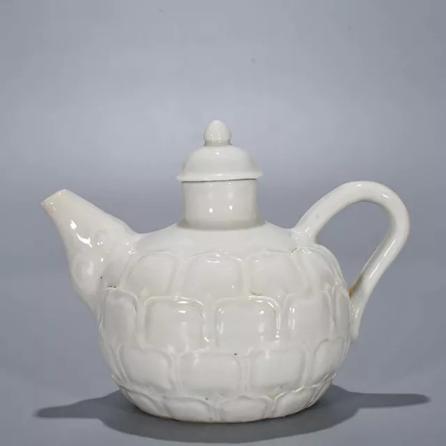 5.3" China old ming dynasty Porcelain yongle mark white glaze Lotus petal Teapot