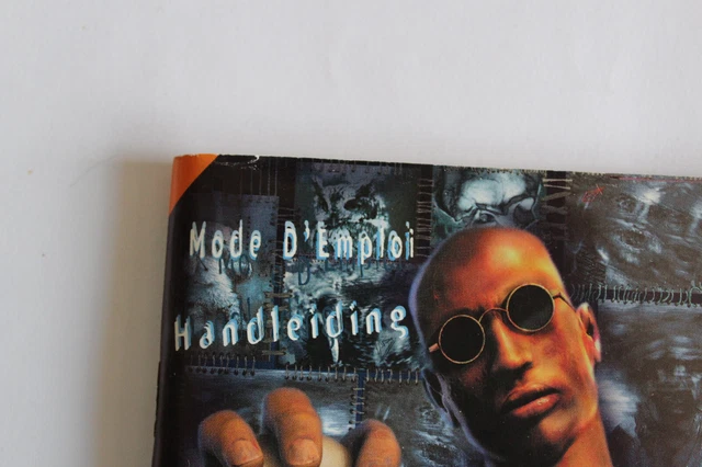 Notice / Mode d' emploi (FAH) + carte pour Shadow Man sur NINTENDO 64 . 2