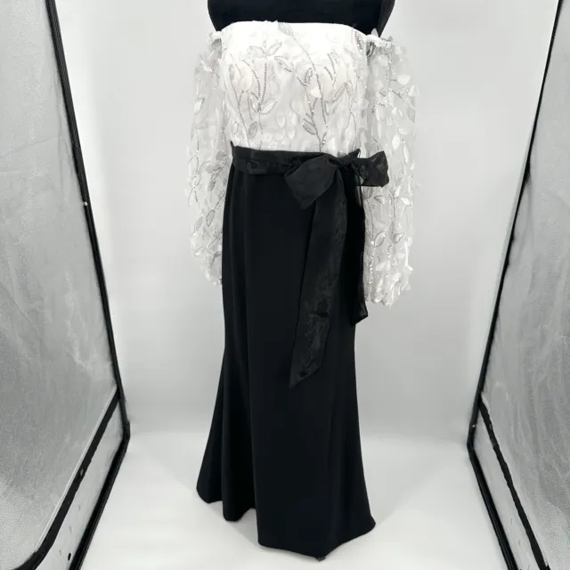 Eliza J Dress 10 Womens Floating Petal Gown Off Shoulder Black White Formal