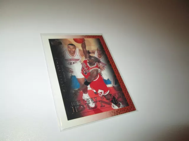 Michael Jordan   History of Dunk  #68   Upper Deck 2000