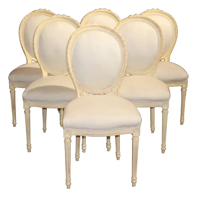 Fine Set of French Creme Painted Louis XVI Cameo Back Carved Dining Chairs Fine Set of French Creme Painted Louis XVI Cameo Back Carved Dining Chairs