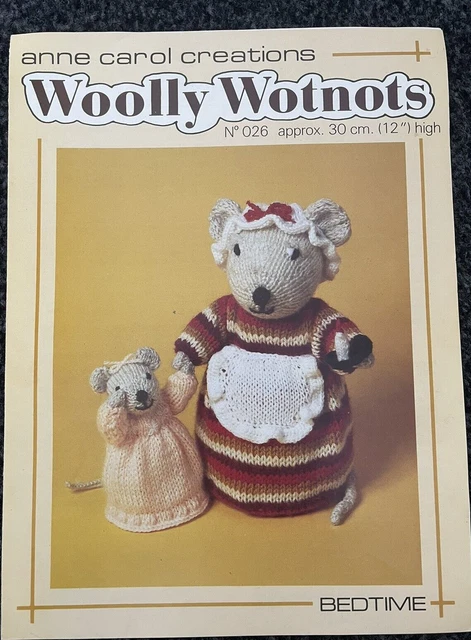 Wollwotnots Schlafenszeit Spielzeug STRICKMUSTER Mutter + Mädchen Maus 30cm + 15cm hoch
