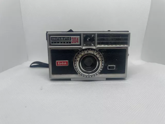 Vintage 1960's KODAK Camera Instamatic 304 Point & Shoot Made In USA Untested