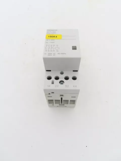 Siemens 5TT5 7320 Insta Schütz Contactor 5TT57320