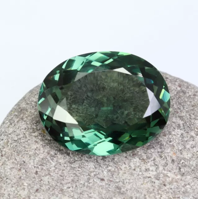 9.10 CT Naturel Chromé Tourmaline à Facettes Vert Desseré Pierre Précieuse